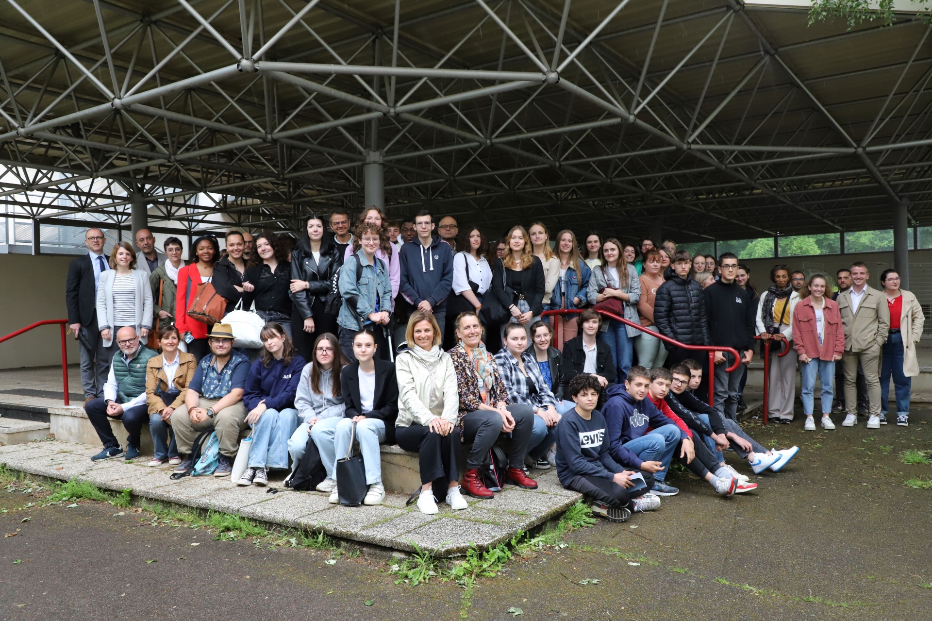 Journée de restitution des projets OSE et ÉVEIL 2024 les lycéens de Bourgogne-Franche-Comté rivalisent d’initiatives
